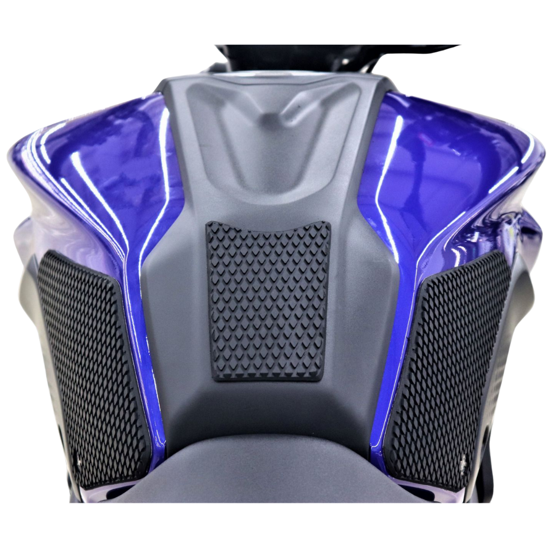 TechSpec Snake Skin Tank Grips Yamaha MT07 21-24