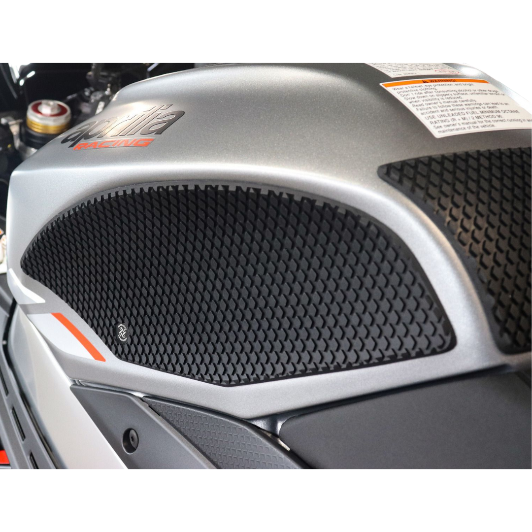 TechSpec Snake Skin Tank Grips Aprilia RSV4 21-24 / Tuono V4 21-24