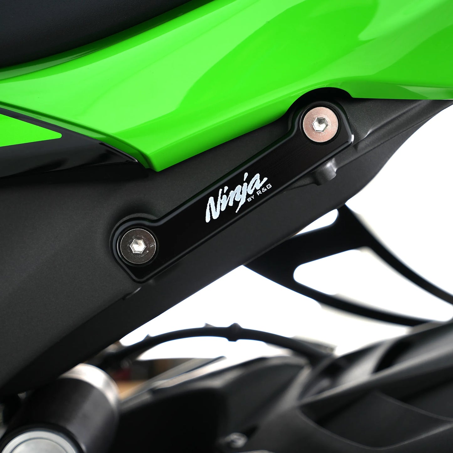 R&G Passenger Footrest Blanking - Kawasaki ZX6R (2019+)