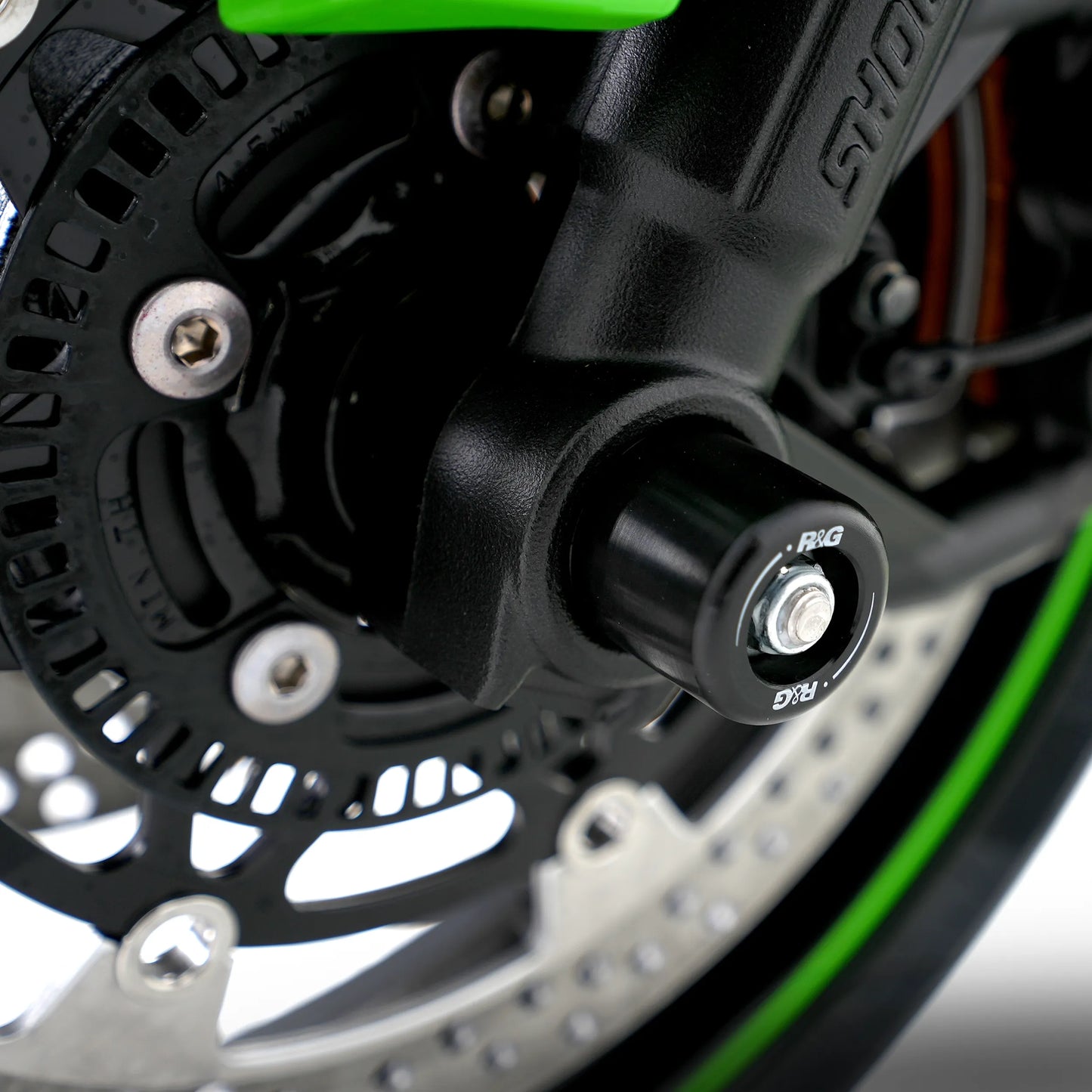R&G Front Axle Sliders - Kawasaki ZX6R (2019+)