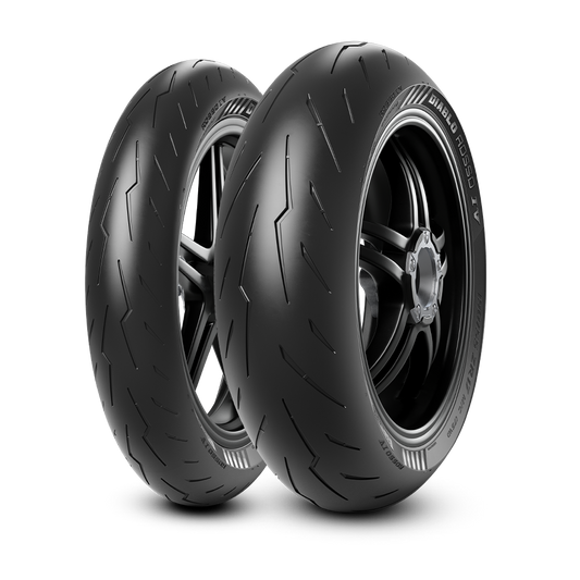 Pirelli Diablo Rosso 4 120/70 17 & 200/60 17